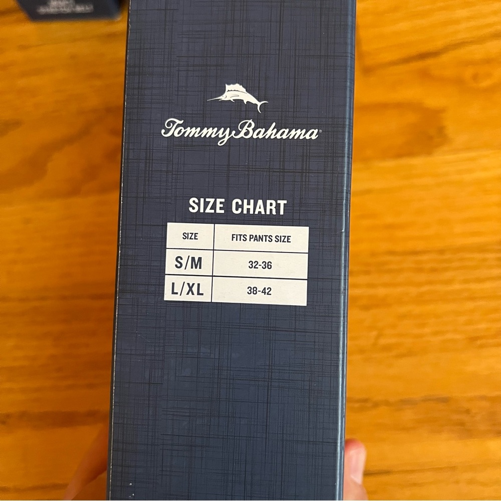 Tommy Bahama Men’s Stretch Belt NWT - Picture 3 of 4